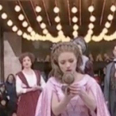 VIDEO: Watch the Cast of ANASTASIA on the Thanksgiving Day Parade