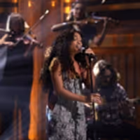 VIDEO: SZA Performs 'Supermodel' on TONIGHT SHOW Video
