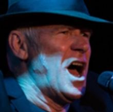 Stewart D'Arrietta's BELLY OF A DRUNKEN PIANO Comes to Memo Music Hall