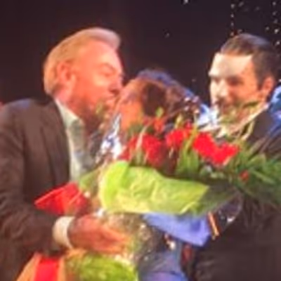 BWW Review: LOVE NEVER DIES Turns PHANTOM Upside Down