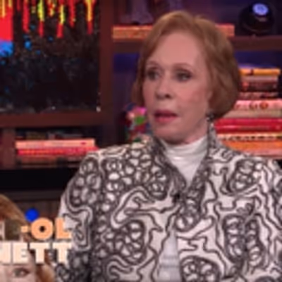 VIDEO: Carol Burnett Shares On Stage Mishaps & More on WATCH WHAT HAPPENS LIVE