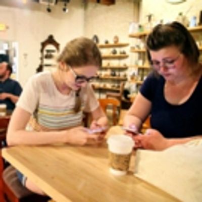 BWW Review: Theatre Elision's Original Musical AIN'T IT A GRAND AND GLORIOUS FEELING Reimagines Music of Jerome Kern as Modern Day Rom-Com, Performed in a Coffee Shop!
