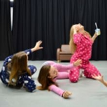 Hilarious All-Female Comedy HOW TO WIN AT BREAK UPS Takes Camden Fringe