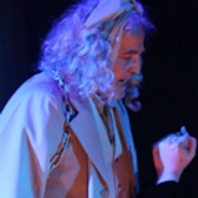 Photo Flash: First Look at the Madcap Holiday Comedy INSPECTING CAROL