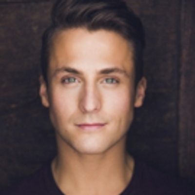 BWW Interview: Julian Burzynski Jr. of SOMETHING ROTTEN! at Fisher Theatre says It's Hilarious - A Show for Everyone!