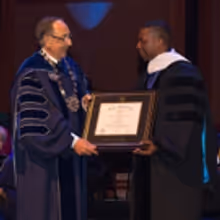 Photo Flash: Leslie Odom Jr. Receives Honorary Doctorate from Kean University