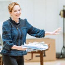 Photo Flash: In Rehearsal with Katherine Parkinson and the Cast of HOME, I'M DARLING