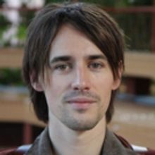 Reeve Carney Chats HADESTOWN at Citadel, Touring Solo, SPIDER-MAN and More