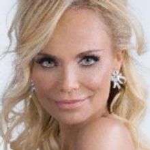 BWW Review: Tony-winning Superstar Kristin Chenoweth Triumphantly Returns to OC's Seg
