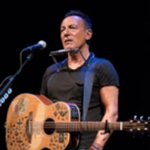 Bruce Springsteen Criticizes Trump on Stage for Border Separation Policy