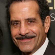 THE BAND'S VISIT's Tony Shalhoub Wins 2018 Tony Award for Best Performance by an Acto