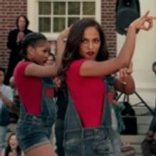 Netflix Shares Trailer & Key Art for Original Film STEP SISTERS