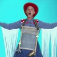 VIDEO: Ellen Stars in Her Own Trailer for A STAR IS BORN Video