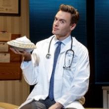 BWW Live Will Chat with WAITRESS Star Erich Bergen Tomorrow!
