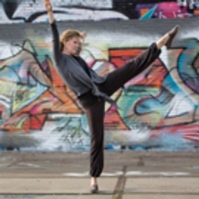 BWW Interview:  'I WOULD LOVE TO LEARN BHARATNATYAM IN INDIA' - Artist Irene From Netherlands