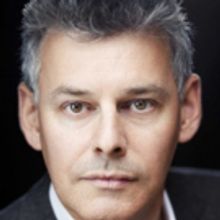 James Dinsmore Joins The West End Team Of WARDROBE In Concert