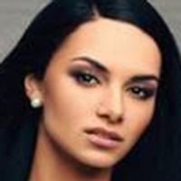 Violinist Nuné Melik Makes Recording Debut With HIDDEN TREASURE Video
