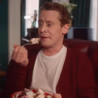 VIDEO: Adult Kevin McCallister is HOME ALONE with Google Assistant Video