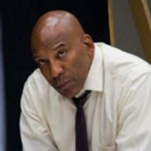 Ezra Knight Replaces Kingsley Leggs in PRETTY WOMAN; Performances Begin Next Week at 