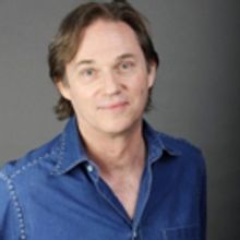 Richard Thomas Stars in A MUSICAL CHRISTMAS CAROL at the CLO