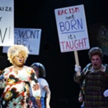 BWW Review: HAIRSPRAY at North Shore Music Theatre