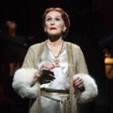 ONE MAN, TWO GUVNORS, SUNSET BOULEVARD, and More are Coming to a Screen Near You in…