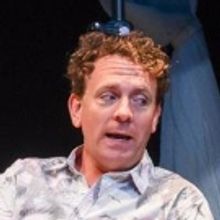 BWW Review: BRIGHT COLORS AND BOLD PATTERNS Brings Belly Laughs to Soho Playhouse