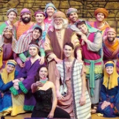 BWW Review: JOSEPH AND THE AMAZING TECHNICOLOR DREAMCOAT Entertains at La Comedia Dinner Theatre