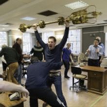 Photo Flash: In Rehearsal with the UK Tour of THIS HOUSE