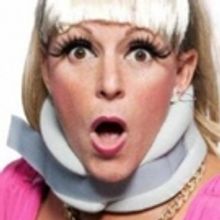 BWW Review: Adrienne Truscott Plays Both Comedian and Performance Artist in ADRIENNE 