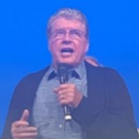 Photo and Video Special: Original Star Michael Crawford Visits Orange County High… Video