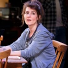 BWW Review: TINY BEAUTIFUL THINGS at Pasadena Playhouse