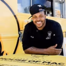WORLD FAMOUS HOUSE OF MAC The First Ever Mac and Cheese Eatery in Miami Opens After…