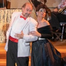 BWW Review: BREAKING UP IS HARD TO DO at Stage Door