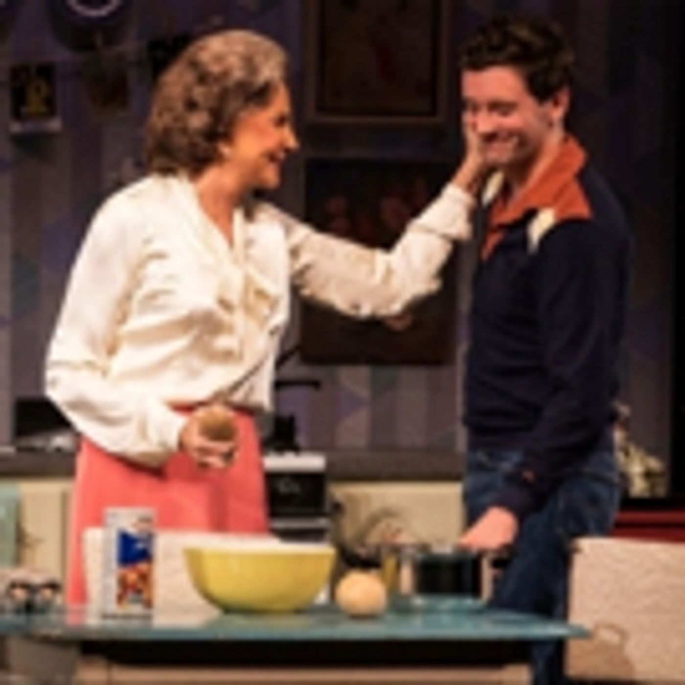 Wake Up With BWW 11/13: Danny Burstein Hosts BROADWAY SALUTES, and More!  Image