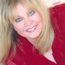 Sally Struthers and Joyce Reehling Headline LOVE, LOSS, AND WHAT I WORE