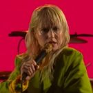 VIDEO: Paramore Performs 'Rose-Colored Boy' on THE LATE SHOW