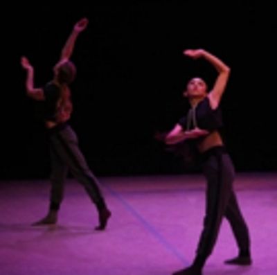 BWW Review: Celebrating 10 Years of LamVar10 with the MARTHA GRAHAM DANCE COMPANY