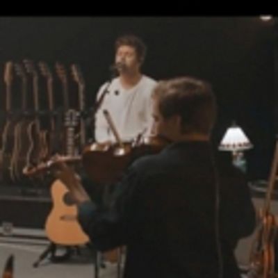 Niall Horan Drops Chilling Acoustic Version of 'Flicker'