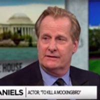 VIDEO: Jeff Daniels Discusses How the Current Political Climate Affects His… Video