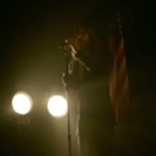 VIDEO: Thirty Seconds to Mars Performs 'Dangerous Night' in a Trump-Inspired…