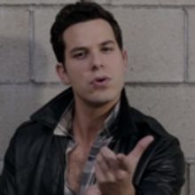 VIDEO: The CW Shares Music Video For 'I Hate Everything But You' From CRAZY EX-GIRLFR