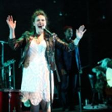 BWW Review: HUNDRED DAYS at the Adrienne Arsht Center
