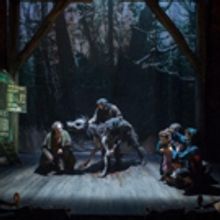 BWW Review: THE GRINNING MAN, Trafalgar Studios