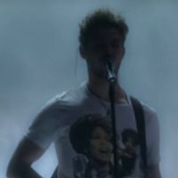 VIDEO: Two Feet Performs 'It Feels Like I'm Drowning' on THE LATE SHOW Video