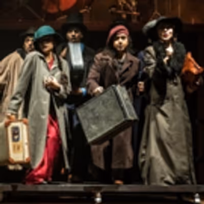 BWW Review: DETECTIVE NAU-DO-GYRAH Reminds Us Of Hindi Films Of 50's