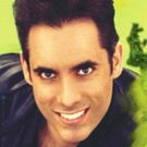 Michael Grandinetti Brings Christmas Magic to CW TV Special