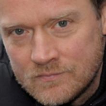 British Playwright Torben Betts Arrives for U.S. Premiere of MUSWELL HILL at The Bar