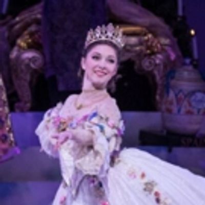 BWW Review: The Houston Ballet Returns to the Wortham with Stanton Welch's Sumptuous NUTCRACKER