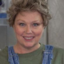 STEEL MAGNOLIAS Come to The Royal Theatre June 6-16